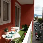 Bahia Ferry Tranquilo, Con Parking Y Desayuno Casero En El Centro * Santander