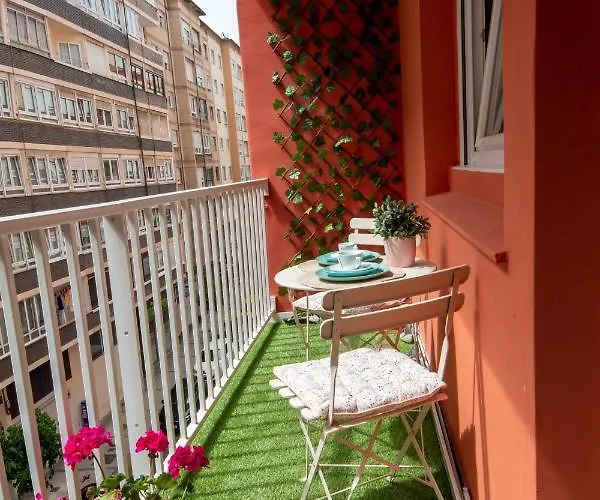 Bahia Ferry Tranquilo, Con Parking Y Desayuno Casero En El Centro Apartmán