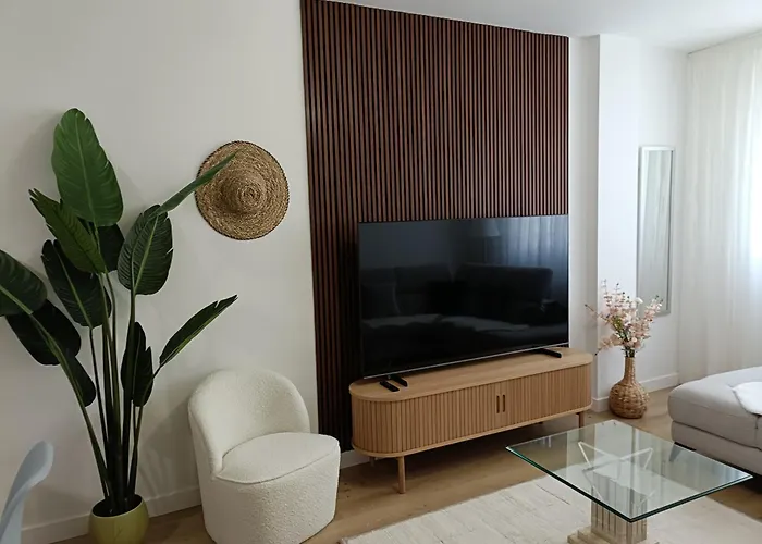 Bahia Ferry Tranquilo, Con Parking Y Desayuno Casero En El Centro *