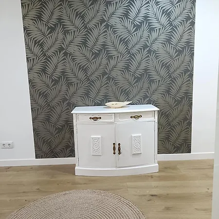 Apartman Bahia Ferry Tranquilo, Con Parking Y Desayuno Casero En El Centro