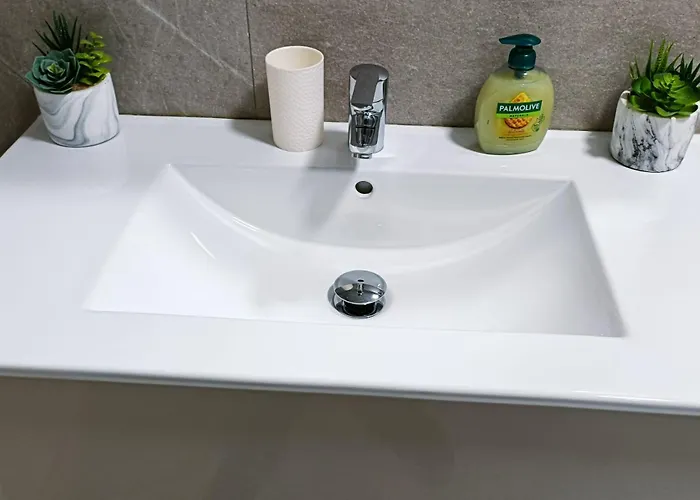 Appartement Bahia Ferry Tranquilo, Con Parking Y Desayuno Casero En El Centro Santander