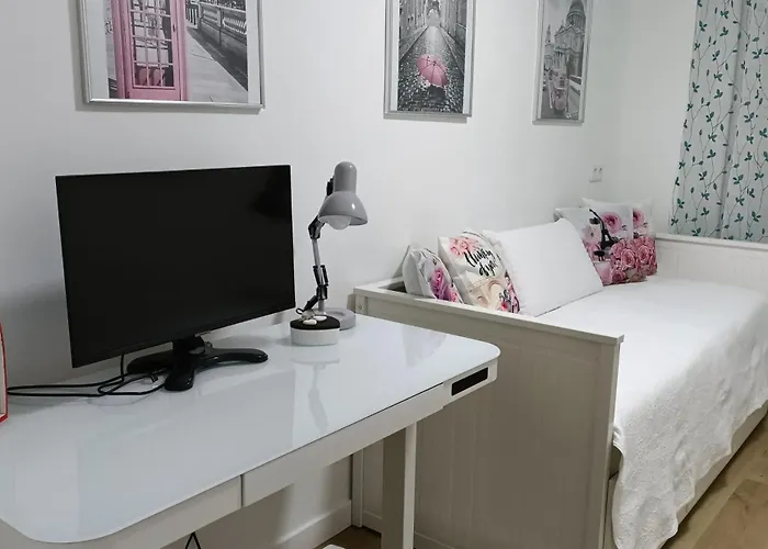 Appartement Bahia Ferry Tranquilo, Con Parking Y Desayuno Casero En El Centro Santander